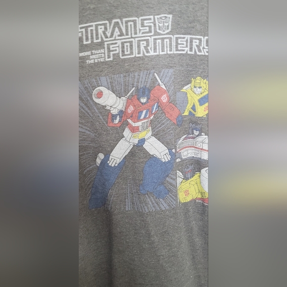 Transformers More Than Meets The Eye Autobots XL T-Shirt - Picture 2 of 6